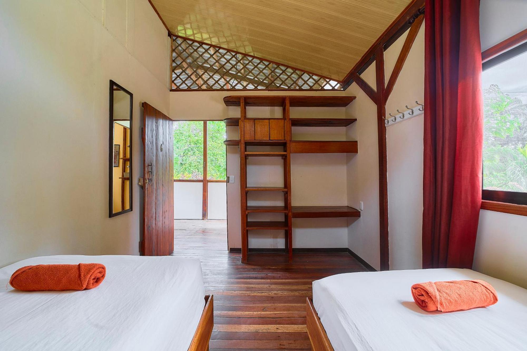Cabinas Montesol Puerto Viejo de Talamanca Eksteriør billede