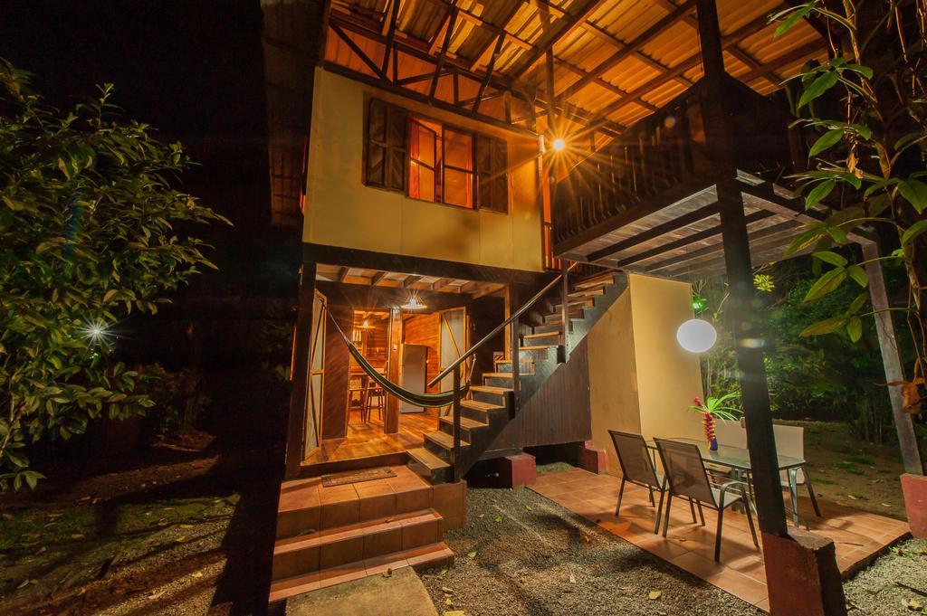 Cabinas Montesol Puerto Viejo de Talamanca Eksteriør billede